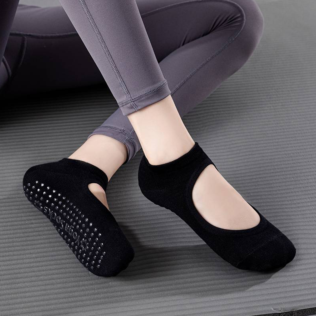 Pilates & Yoga Vida - Non-Slip Yoga Socks for Women –